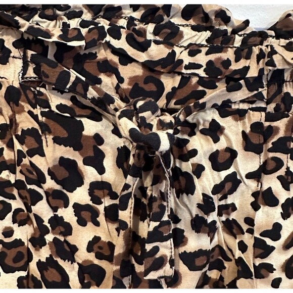 Ambiance Apparel Leopard Print Shorts Women’s Medium Elastic Waist Drawstring - Picture 4 of 6